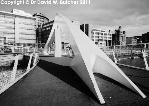 Glasgow Tradeston Squiggly Bridge