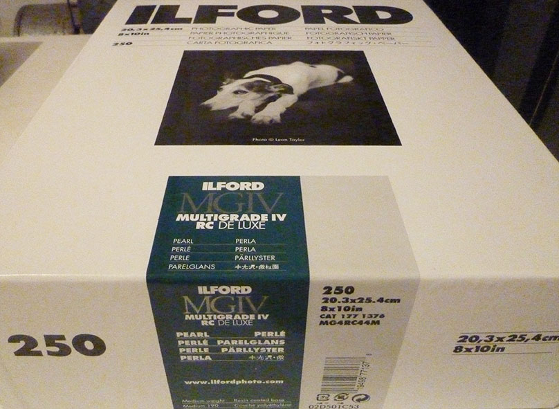 ilford-multigrade-rc-pearl-paper-box-250-1060288